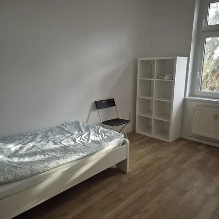Apartment Living 21, Monteur- Und Ferienwohnung, 5 Personen, Zur Langfristigen Anmietung Halle (Saale)
